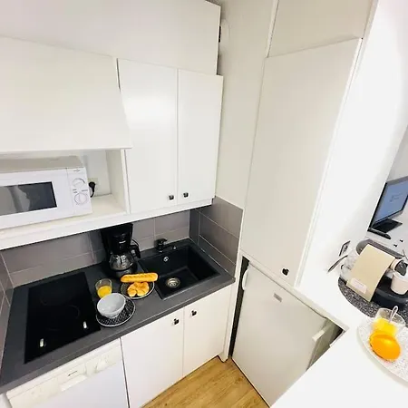 Appartement Les Bains Yourhosthelper Saint-Raphaël