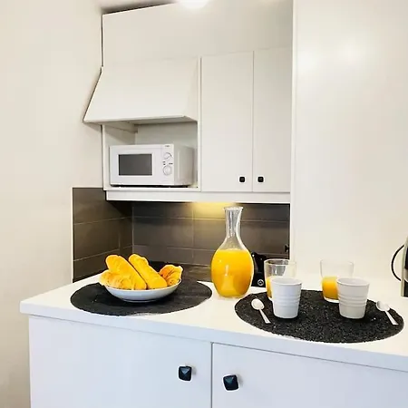 Les Bains Yourhosthelper Appartement