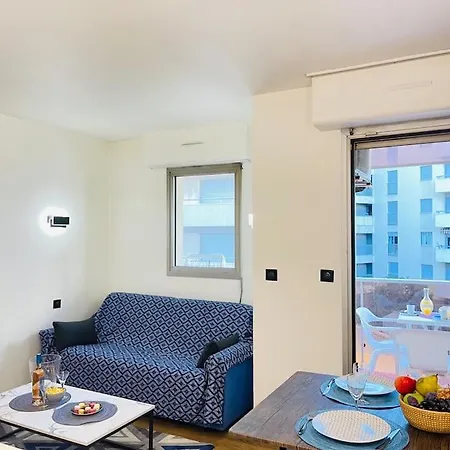 Les Bains Yourhosthelper Appartement *